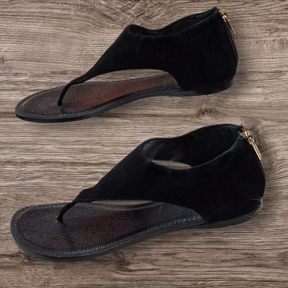 Tory Burch size color